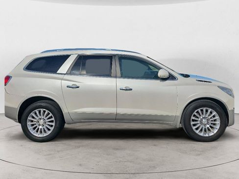 Used 2011 Buick Enclave CXL AWD/4WD image 2