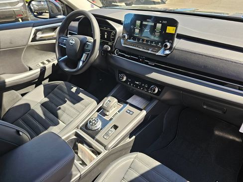 New 2026 Nissan Rogue SL AWD/4WD image 11
