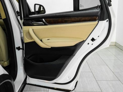 Used 2016 BMW X3 sDrive28i RWD image 44