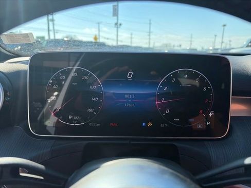 Used 2025 Mercedes-Benz C 300 4MATIC Sedan image 46