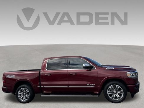 Used 2024 RAM 1500 Limited w/ Off Road Group AWD/4WD image 7