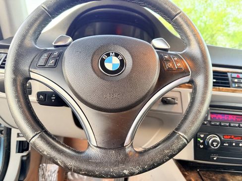 Used 2009 BMW 328i Coupe image 9