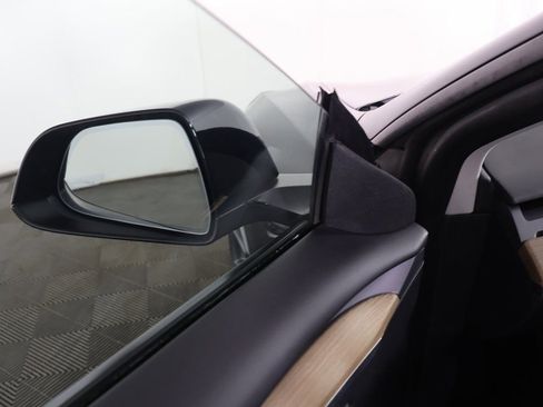 Used 2021 Tesla Model 3 Standard Range Plus image 33