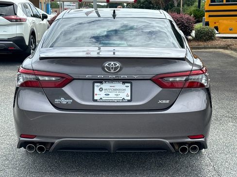 Used 2021 Toyota Camry XSE w/ Navigation Package FWD image 4