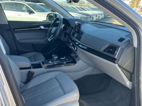 Used 2020 Audi Q5 2.0T Premium image 27