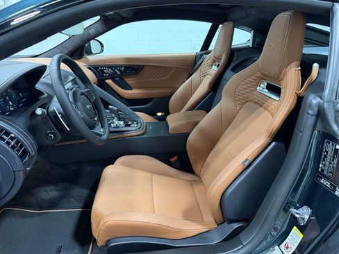 Used 2024 Jaguar F-TYPE R image 15