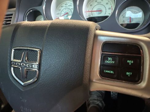 Used 2014 Dodge Challenger R/T Plus RWD image 34
