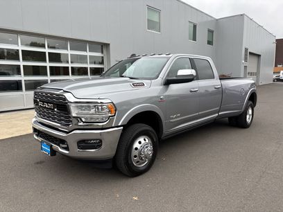 Used 2022 RAM 3500 Limited w/ Cold Weather Group