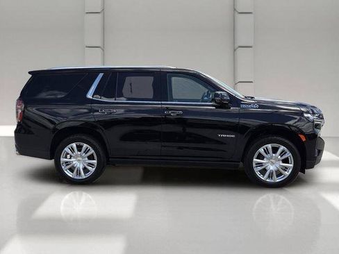Certified 2021 Chevrolet Tahoe High Country AWD/4WD image 6