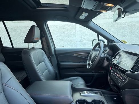 Certified 2025 Honda Ridgeline TrailSport image 18