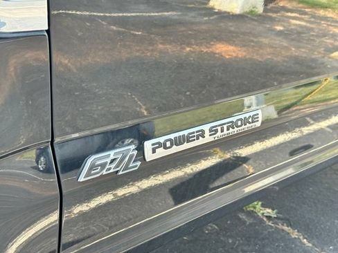 Used 2022 Ford F350 Lariat w/ Tremor Off-Road Package AWD/4WD image 10
