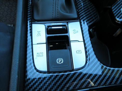 Used 2025 Hyundai Santa Cruz Limited image 26