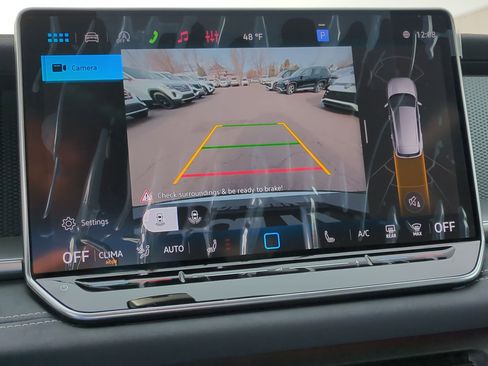 New 2026 Volkswagen Tiguan SE R-Line image 13