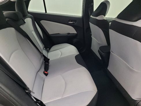 Used 2017 Toyota Prius Two image 19