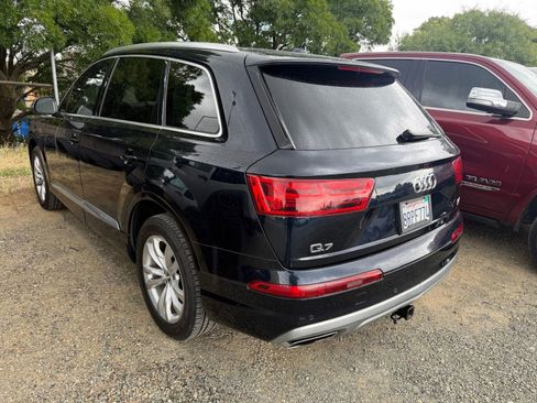 Used 2017 Audi Q7 3.0T Premium Plus w/ Premium Plus Package AWD/4WD image 3