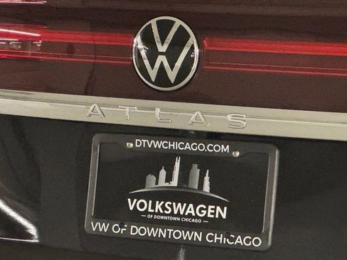 New 2026 Volkswagen Atlas Cross Sport SE image 35