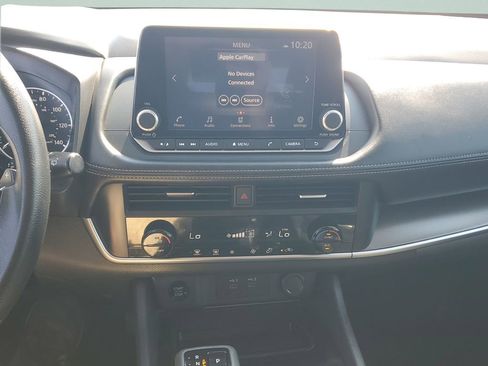 Used 2024 Nissan Rogue SV FWD image 14