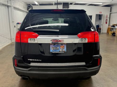 Used 2017 GMC Terrain SLE FWD image 9