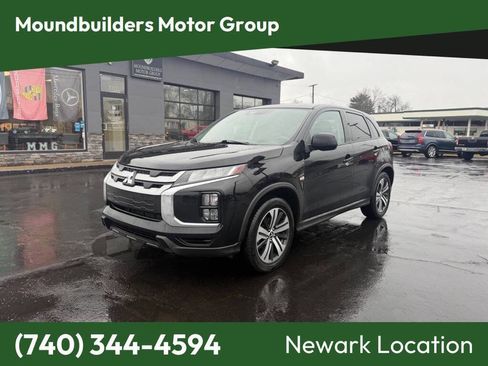 Used 2021 Mitsubishi Outlander Sport ES image 1