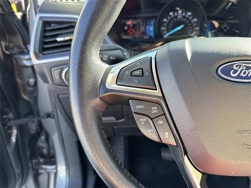 Used 2023 Ford Edge SEL image 22