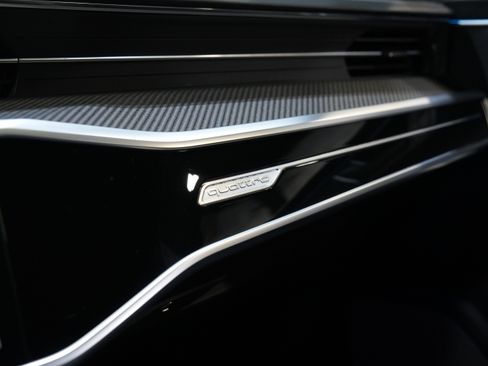 Used 2021 Audi RS 7 Sportback AWD/4WD image 48