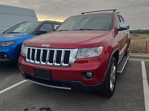 Used 2011 Jeep Grand Cherokee Overland image 1