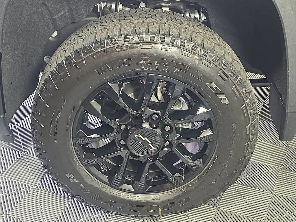 New 2026 Chevrolet Silverado 3500 High Country w/ High Country Premium Package AWD/4WD image 28