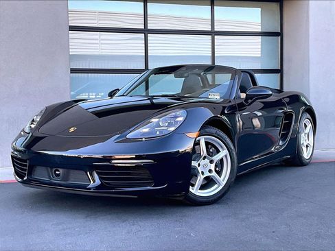 Certified 2022 Porsche 718 Boxster image 1
