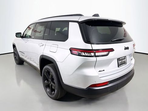 New 2025 Jeep Grand Cherokee L Limited w/ Black Appearance Package image 5