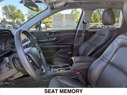 Used 2021 Lincoln Corsair FWD w/ Premium Package image 20