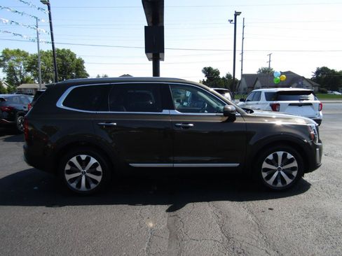 Used 2021 Kia Telluride S AWD/4WD image 9