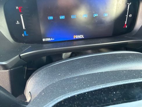 Used 2024 Ford Escape Active w/ Tech Pack #1 AWD/4WD image 6