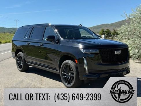 Used 2024 Cadillac Escalade ESV Sport Platinum w/ LPO, ONYX Package AWD/4WD image 7
