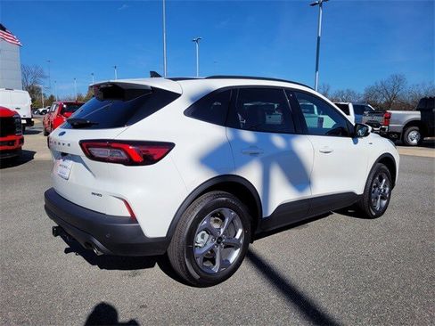 New 2026 Ford Escape ST-Line w/ Tech Pack #1 image 10