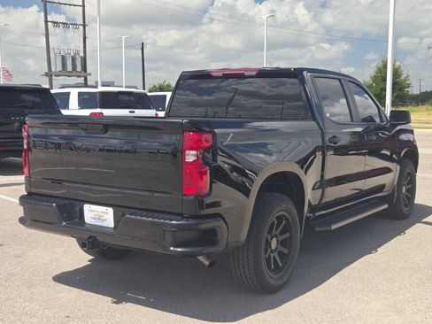 Used 2026 Chevrolet Silverado 1500 Custom RWD image 3