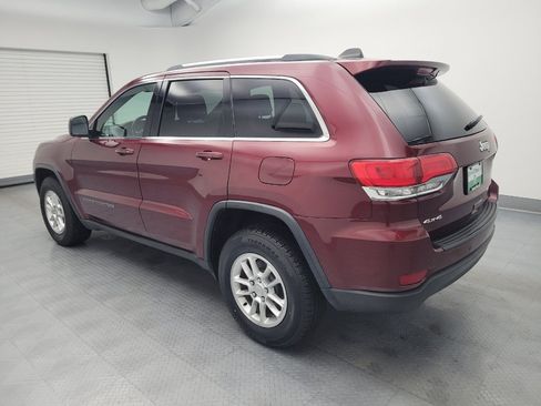 Used 2019 Jeep Grand Cherokee Laredo AWD/4WD image 3