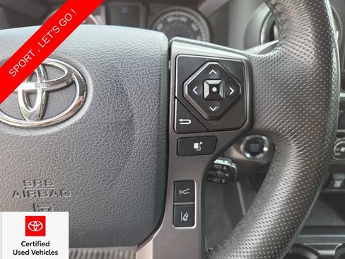 Used 2020 Toyota Tacoma TRD Sport w/ Technology Package AWD/4WD image 30