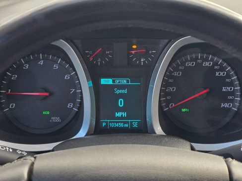 Used 2017 Chevrolet Equinox LT w/ Convenience Package image 30