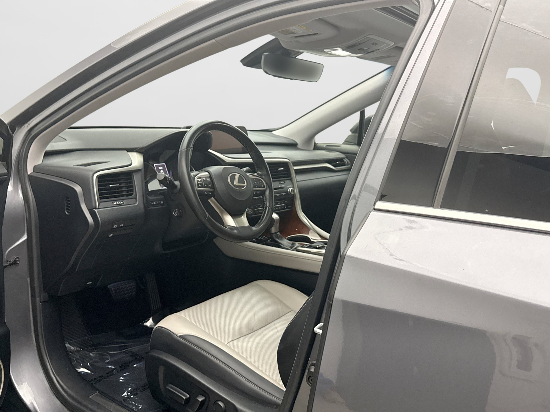 Used 2018 Lexus RX 350L AWD image 10
