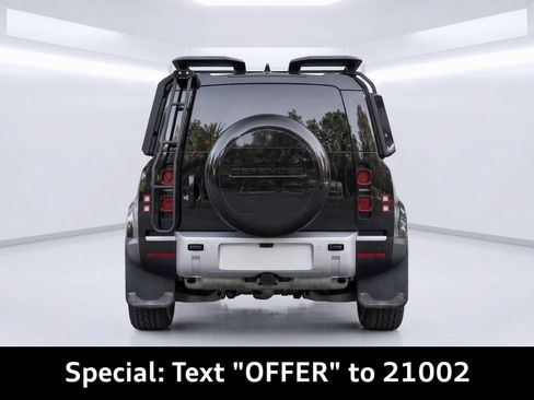 Used 2023 Land Rover Defender 110 S AWD/4WD image 4