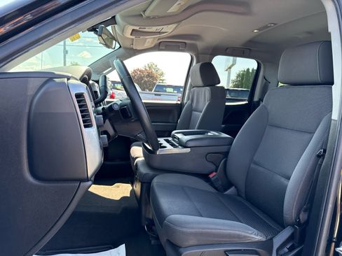 Used 2017 Chevrolet Silverado 1500 LT AWD/4WD image 11