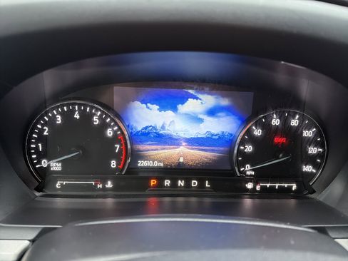 Used 2022 Ford Explorer XLT w/ Class IV Trailer Tow Package image 15