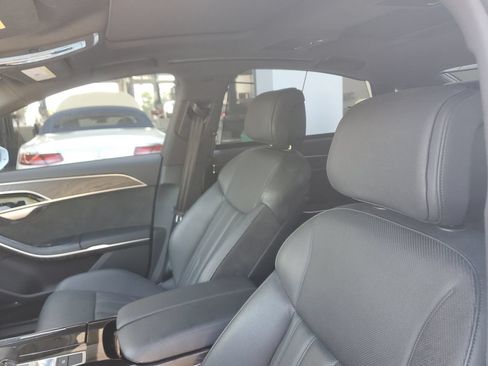 Used 2021 Audi A8 L 3.0T w/ Executive Plus Package AWD/4WD image 23