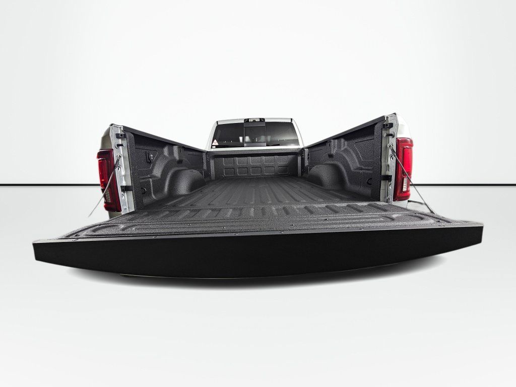 New 2026 RAM 3500 Tradesman AWD/4WD image 18