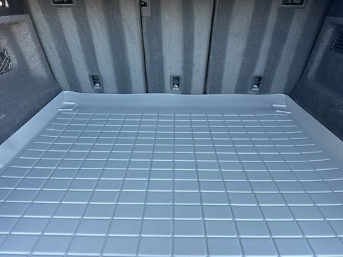 Used 2025 Audi Q8 Premium Plus w/ Premium Plus Package image 35