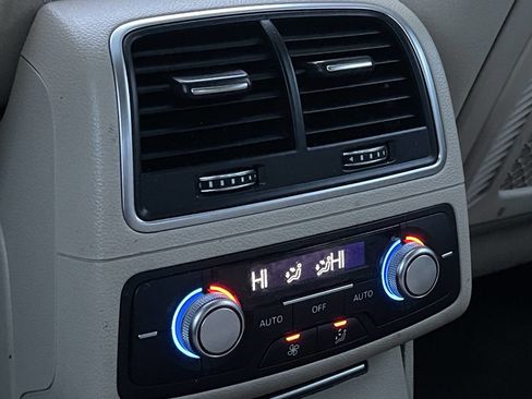 Used 2016 Audi A7 TDI Prestige w/ Prestige Package image 25