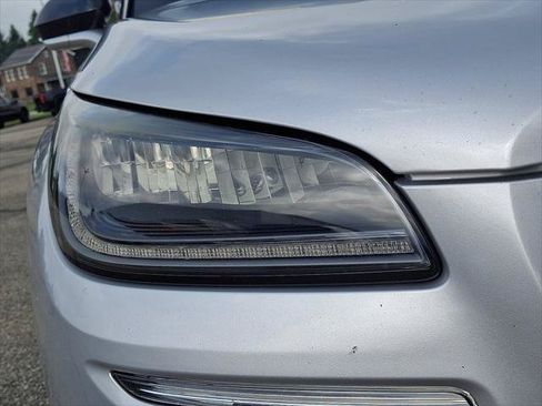Used 2020 Lincoln Corsair AWD w/ Equipment Group 101A image 10