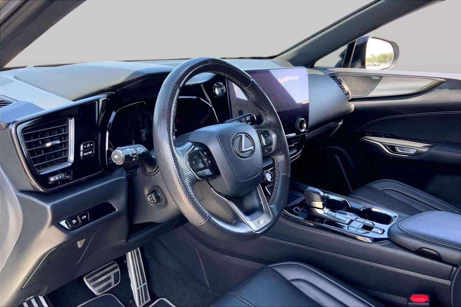Used 2024 Lexus NX 350 F Sport AWD/4WD image 17
