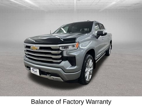 Used 2025 Chevrolet Silverado 1500 High Country w/ High Country Premium Package AWD/4WD image 7