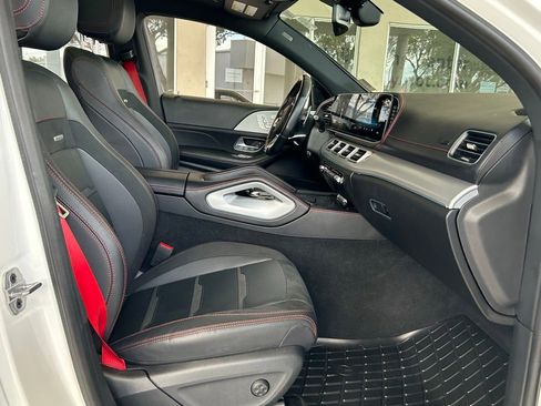 Used 2023 Mercedes-Benz GLE 53 AMG 4MATIC Coupe w/ Parking Assistance Package image 39